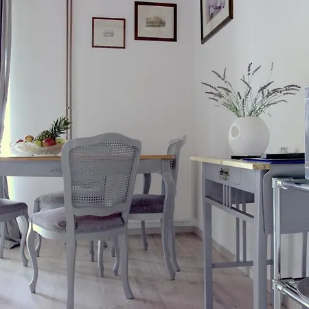 Διαμέρισμα Gray